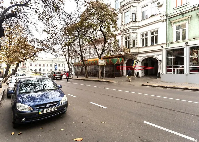 центр однокомнатная просторная улица екатериниская Odesa